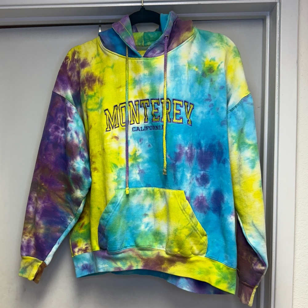 Exist MONTEREY CA tie-dye pullover Hoodie, blue yellow purple size L
